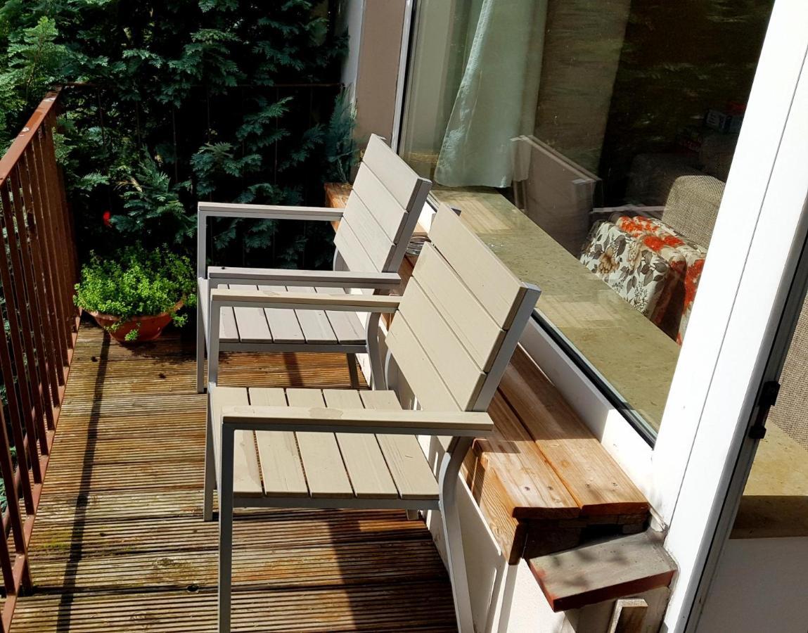 Stadtnahe Wohnung Mit Kl.Balkon Und Parkplatz Όλντεμπουργκ Εξωτερικό φωτογραφία